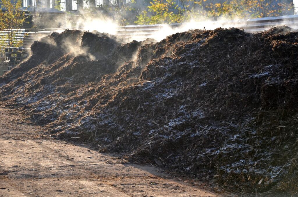 Can A Pile Of Mulch Catch Fire at James Rutherford blog